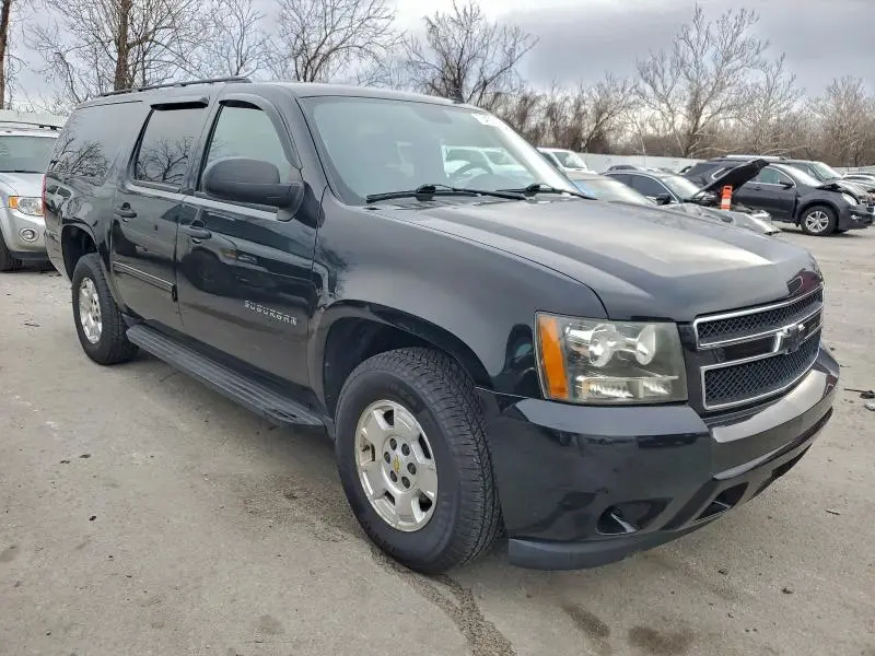 2010 CHEVROLET SUBURBAN C1500 LS  