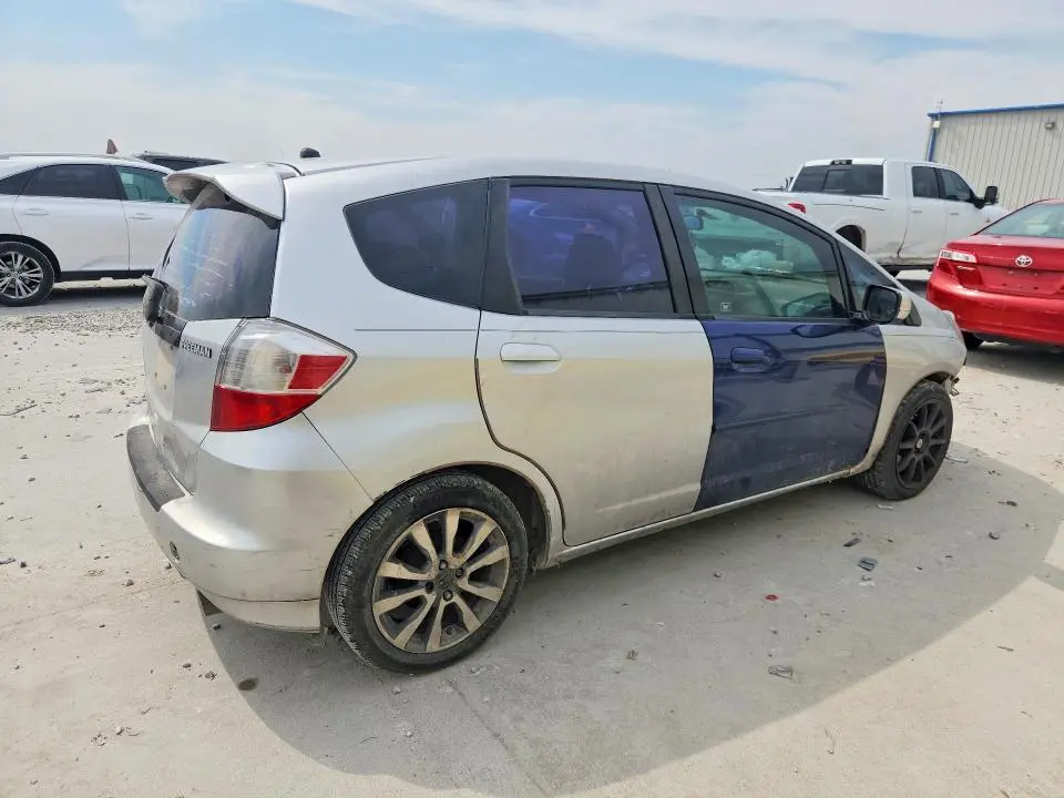 2013 HONDA FIT SPORT  