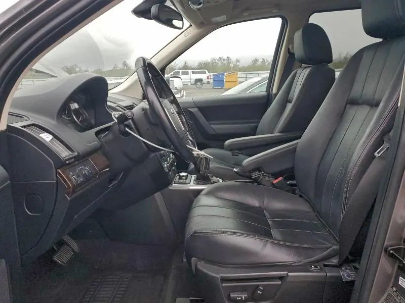 2011 LAND ROVER LR2 HSE  