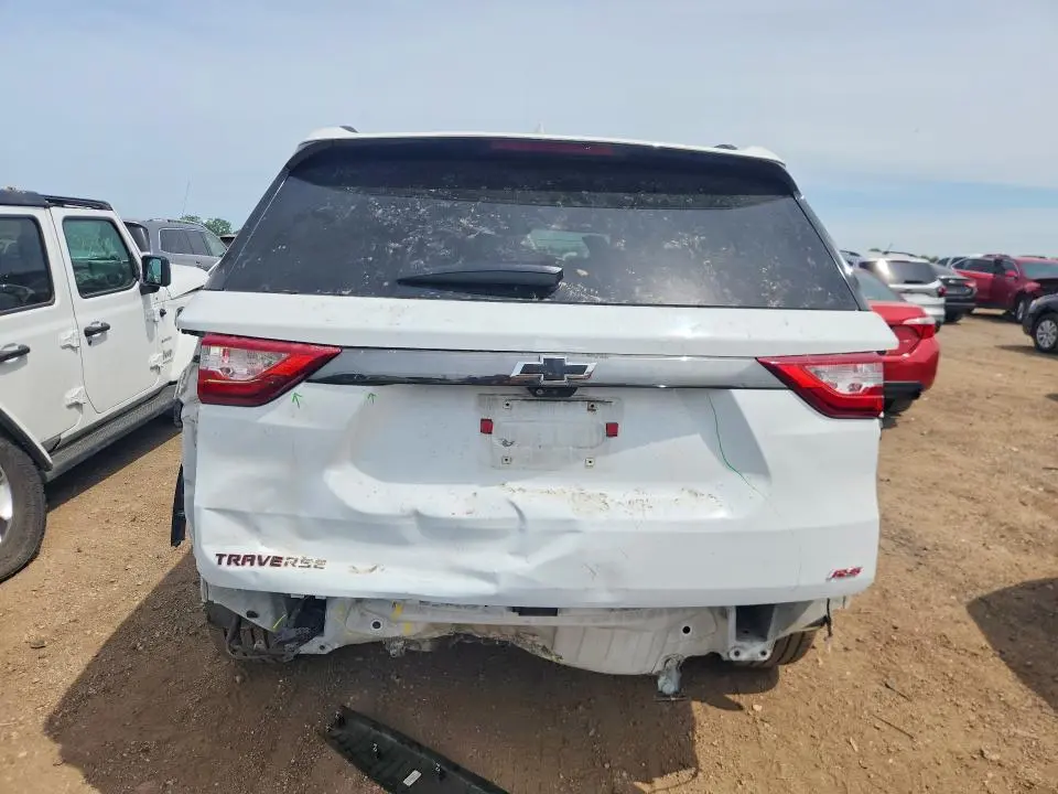 2021 CHEVROLET TRAVERSE RS  