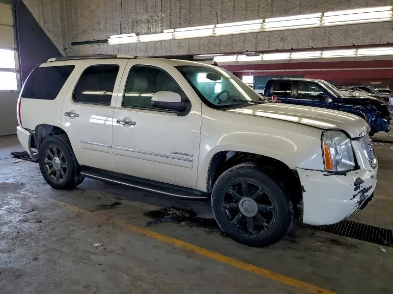 2012 GMC YUKON DENALI  