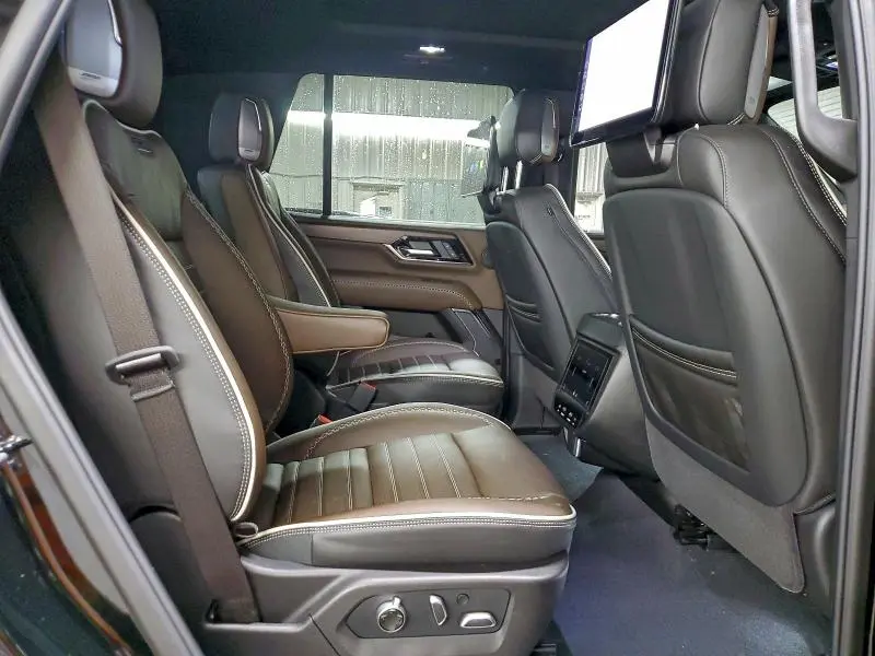 2026 GMC YUKON DENALI ULTIMATE  