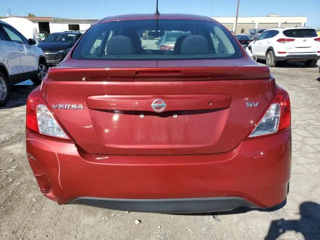 2018 NISSAN VERSA S