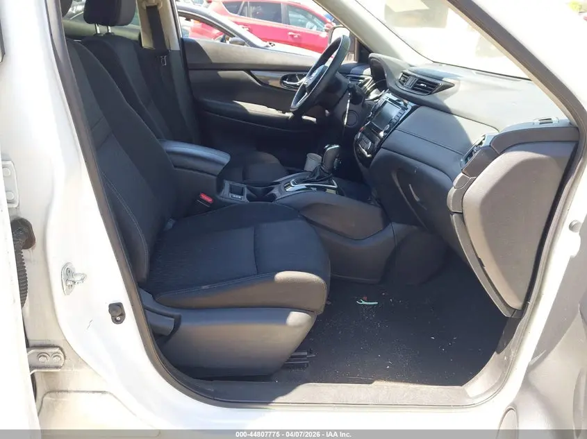 2020 NISSAN ROGUE SV FWD
