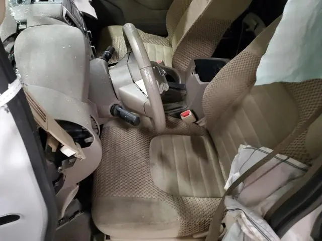 2015 NISSAN FRONTIER SV  