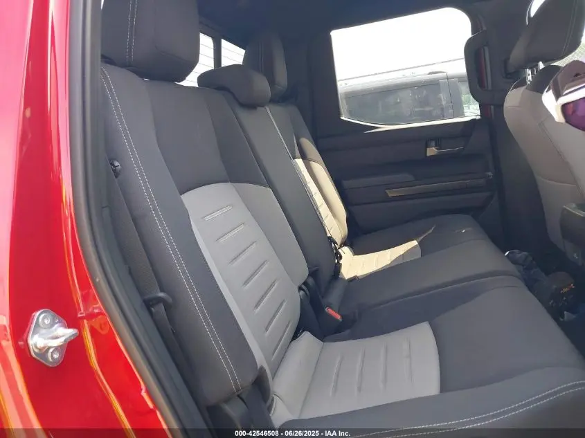 2024 TOYOTA TACOMA TRD SPORT 4WD