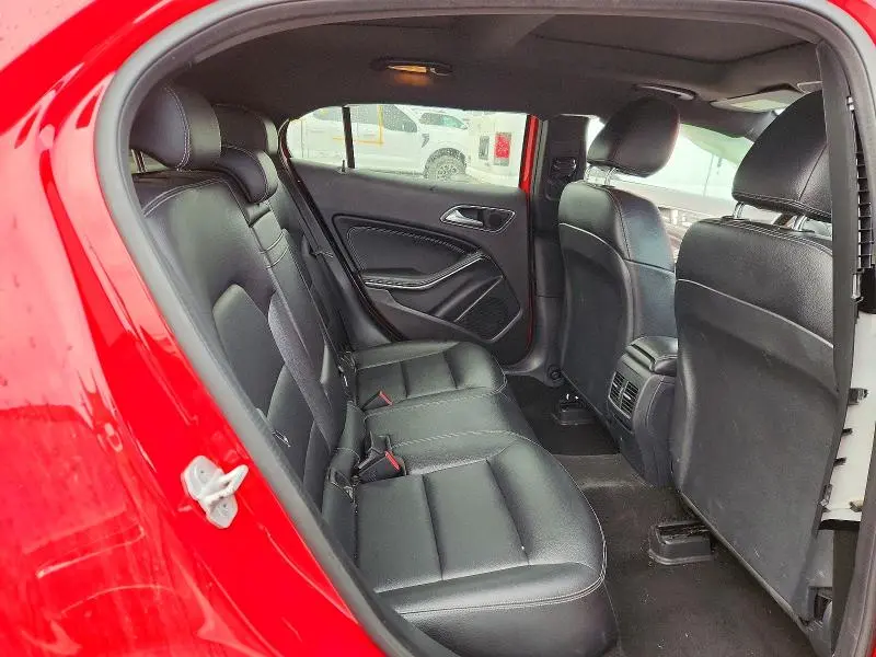 2018 MERCEDES-BENZ GLA 250  
