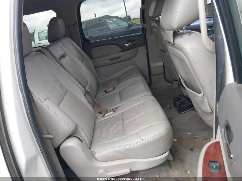 2013 CHEVROLET SUBURBAN 1500 LT