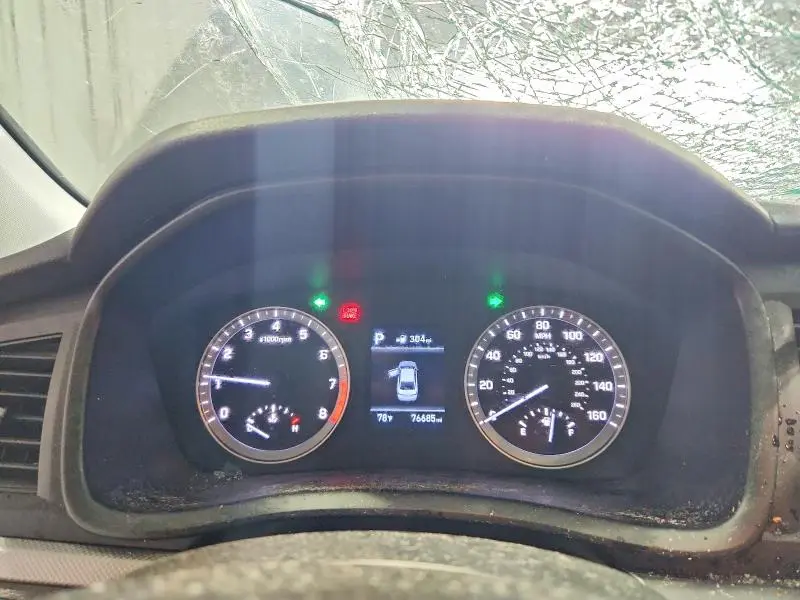 2018 HYUNDAI SONATA SE  