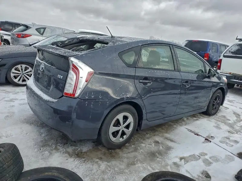 2013 TOYOTA PRIUS   