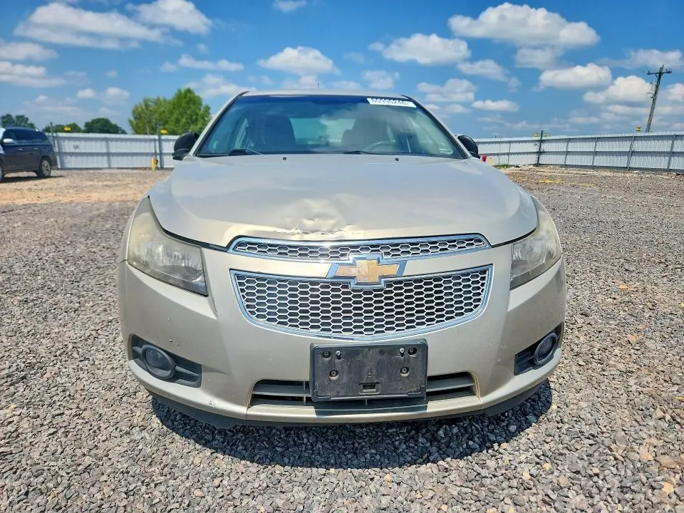 2012 CHEVROLET CRUZE LS  
