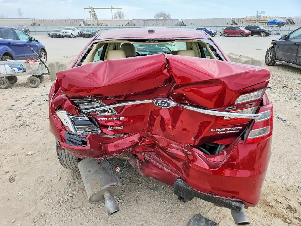 2015 FORD TAURUS LIMITED  