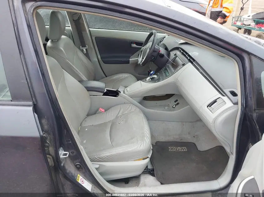 2010 TOYOTA PRIUS IV