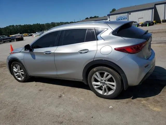 2018 INFINITI QX30 BASE  