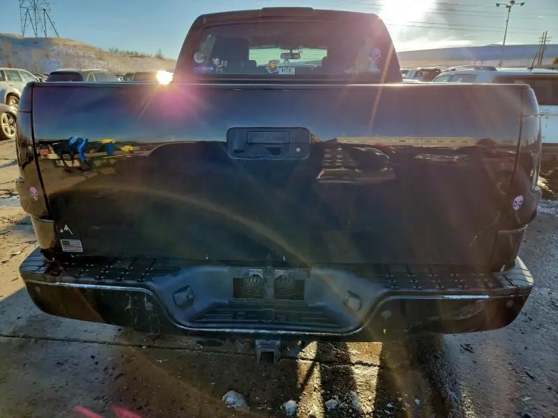 2010 TOYOTA TUNDRA CREWMAX LIMITED  