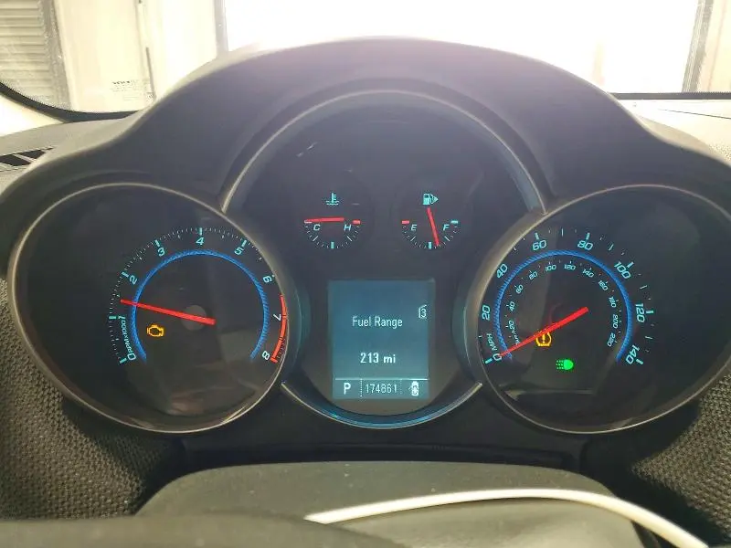 2011 CHEVROLET CRUZE LT  