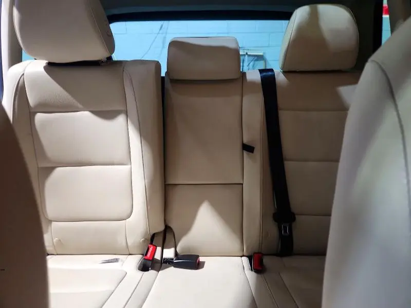 2013 VOLKSWAGEN TIGUAN S  