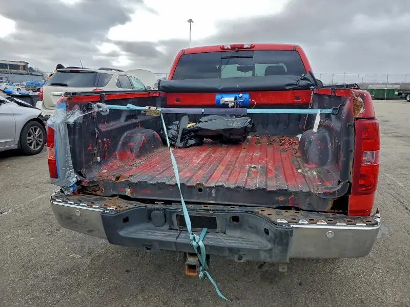 2011 CHEVROLET SILVERADO K1500 LT  