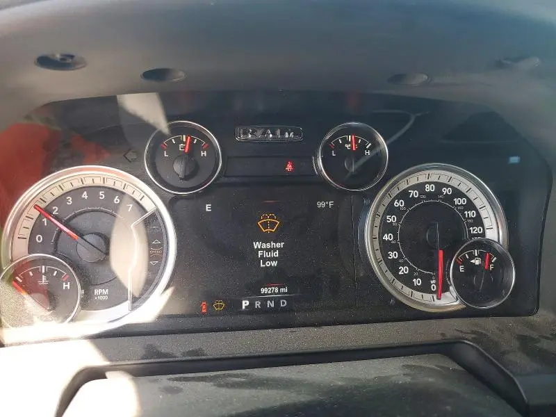 2018 RAM 1500 SLT  