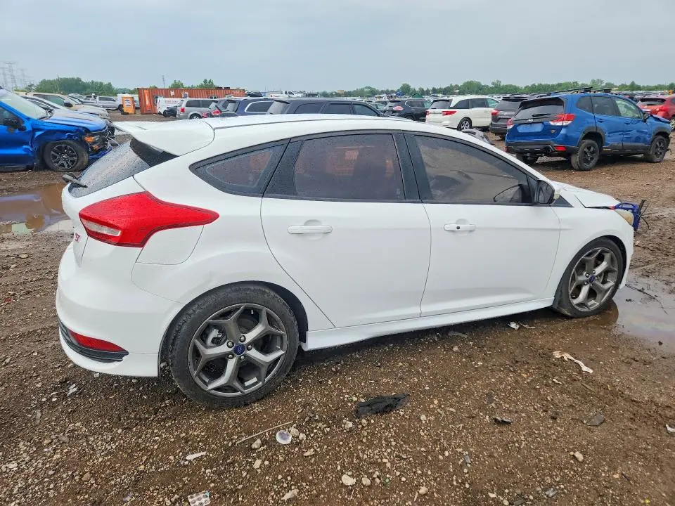 2017 FORD FOCUS ST  
