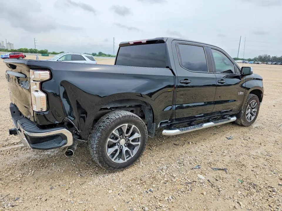2022 CHEVROLET SILVERADO C1500 LT  
