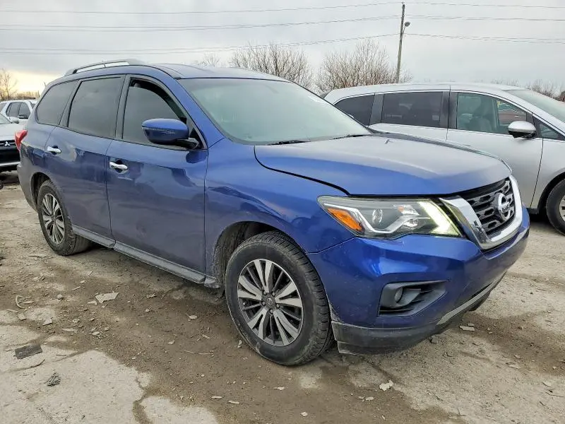 2017 NISSAN PATHFINDER S  