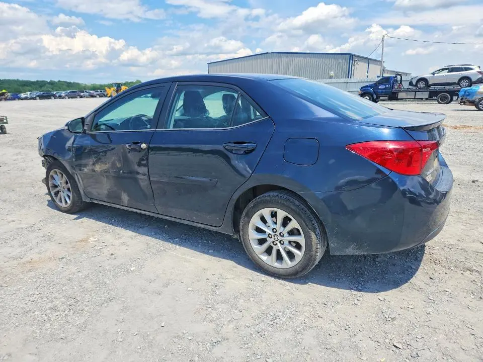 2017 TOYOTA COROLLA SE  