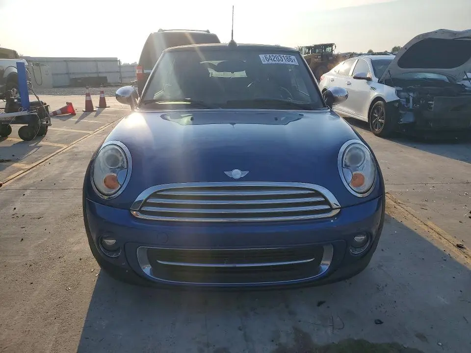 2013 MINI COOPER   