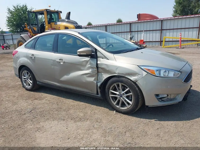 2015 FORD FOCUS SE