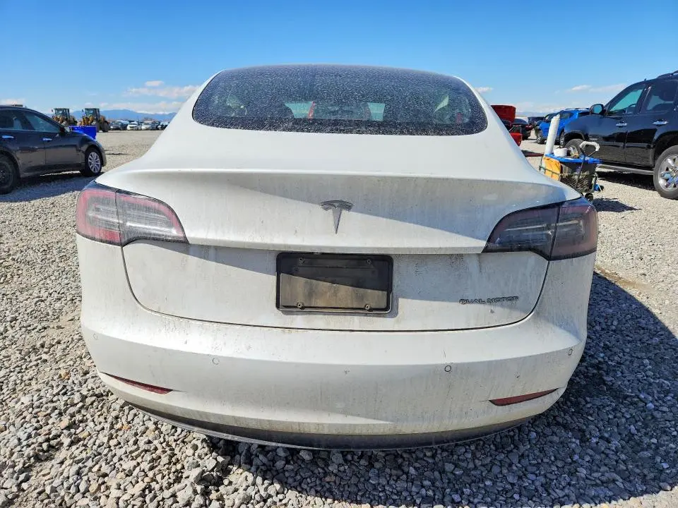 2020 TESLA MODEL 3   