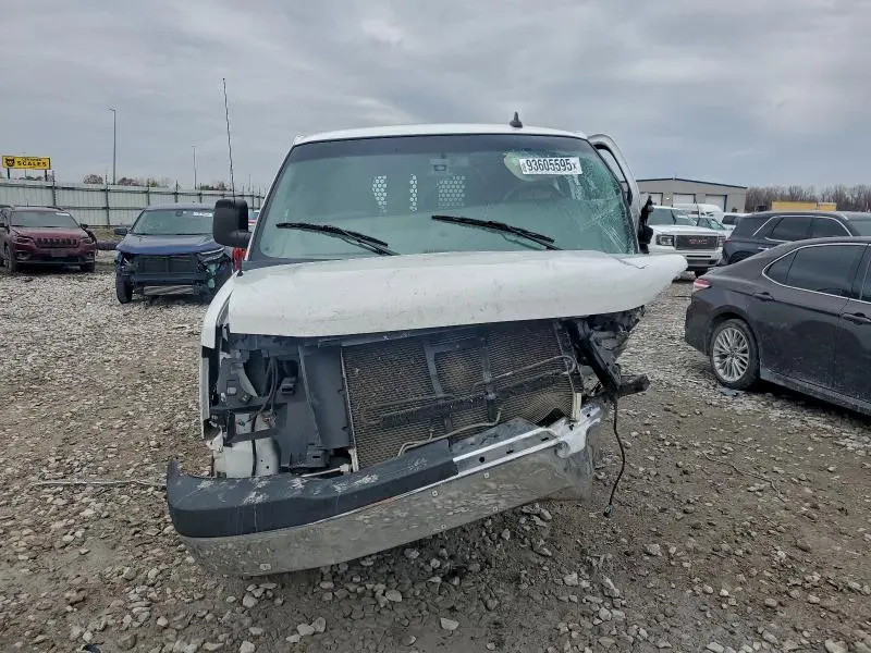 2020 GMC SAVANA G2500  