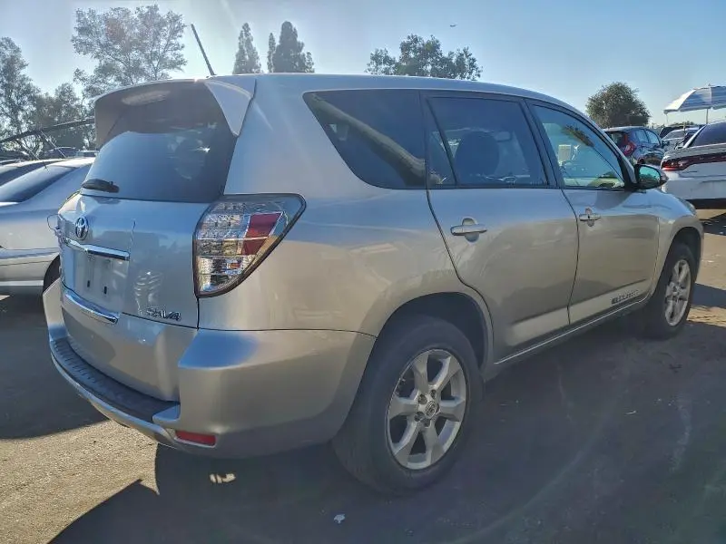 2012 TOYOTA RAV4 EV   