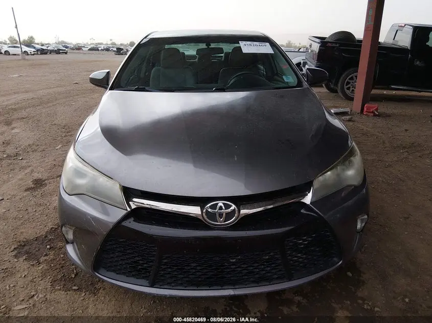 2017 TOYOTA CAMRY SE