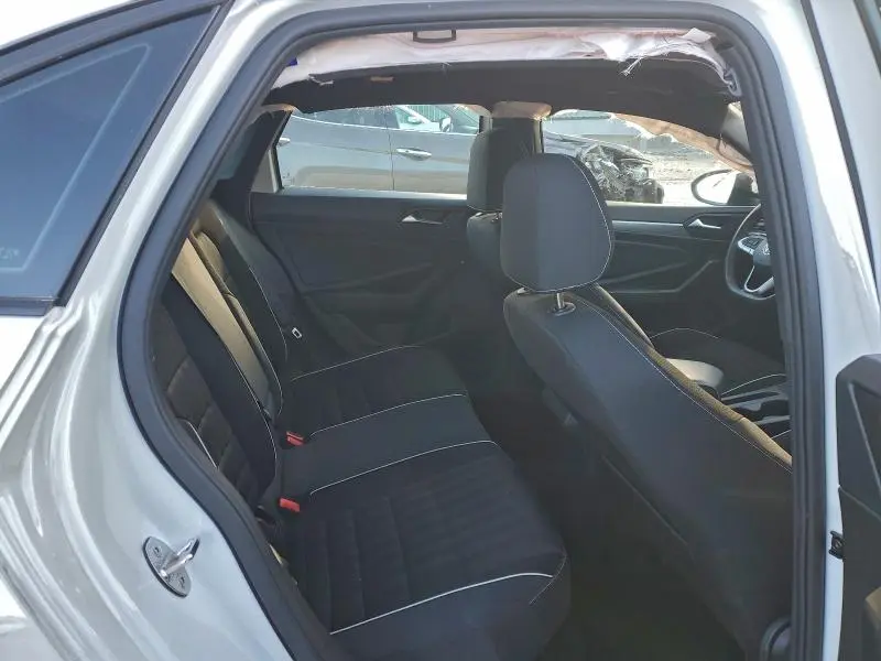 2024 VOLKSWAGEN JETTA SPORT  