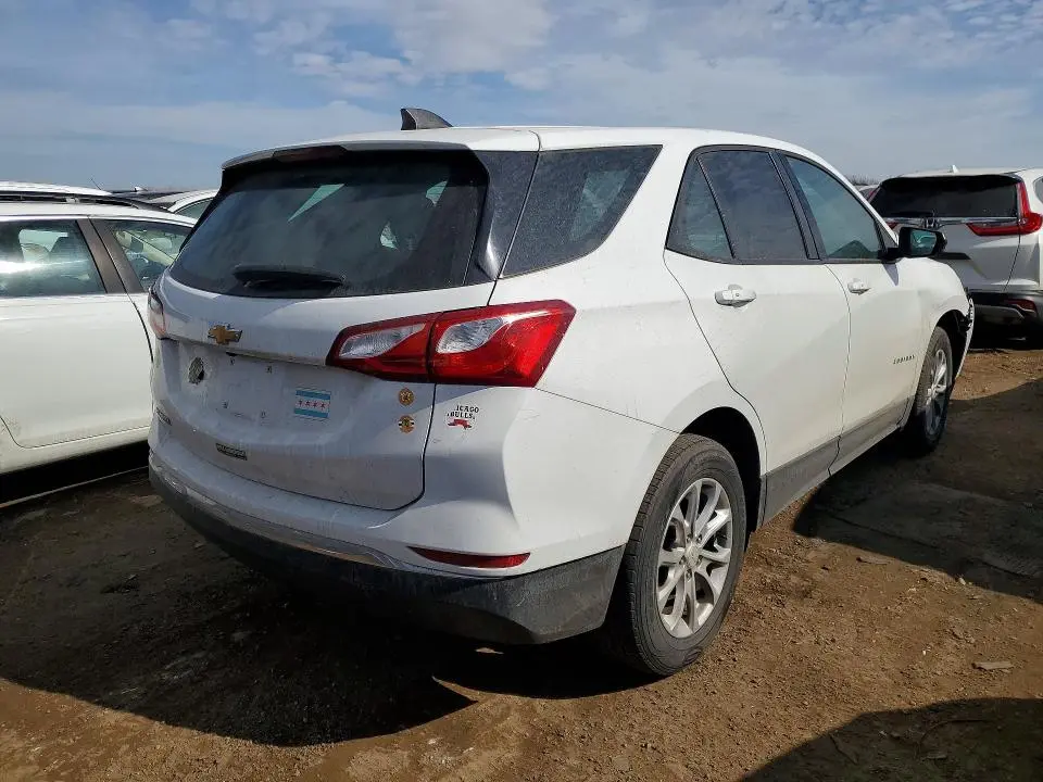 2018 CHEVROLET EQUINOX LS  