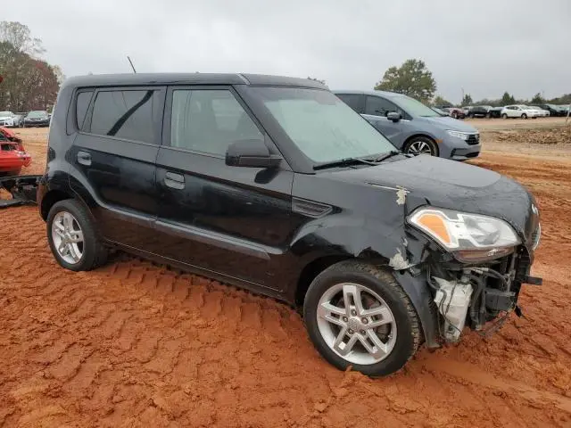 2010 KIA SOUL +  