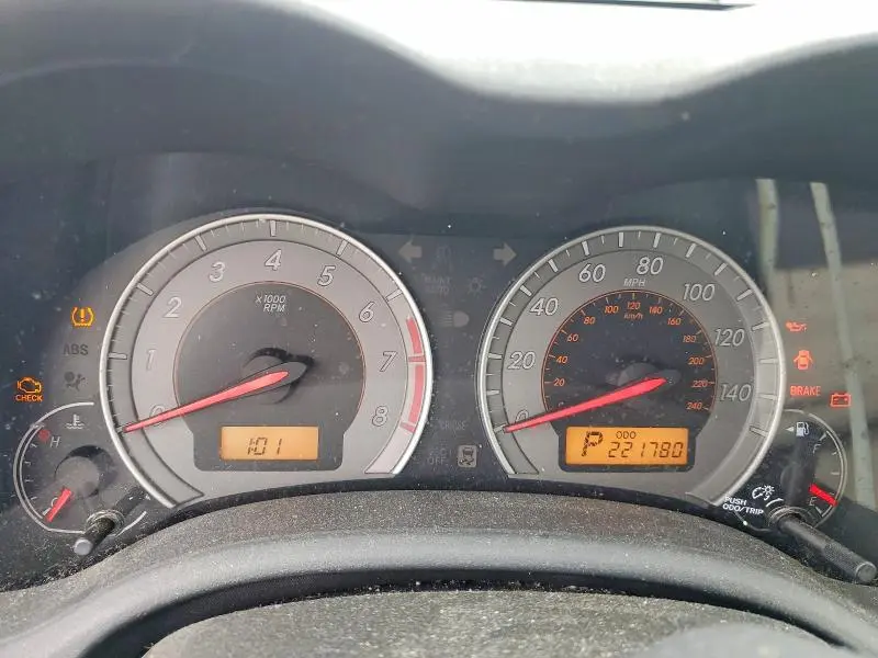 2010 TOYOTA COROLLA   