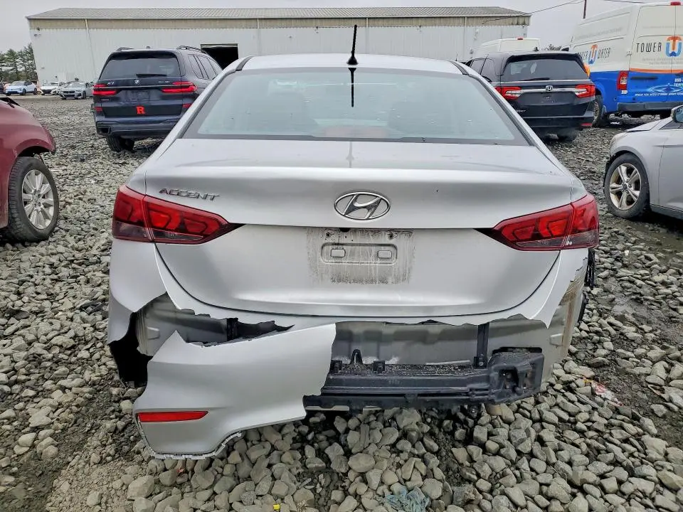 2021 HYUNDAI ACCENT SE  
