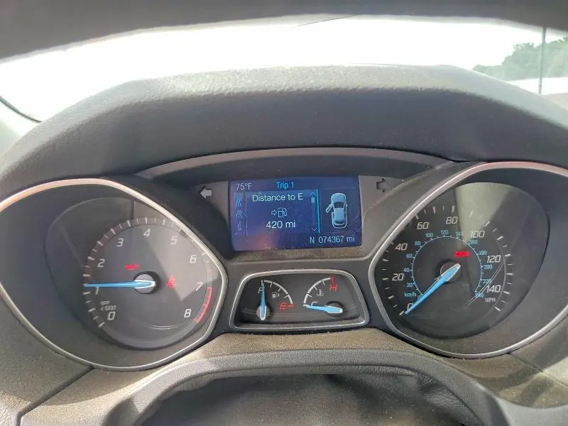 2014 FORD FOCUS SE  
