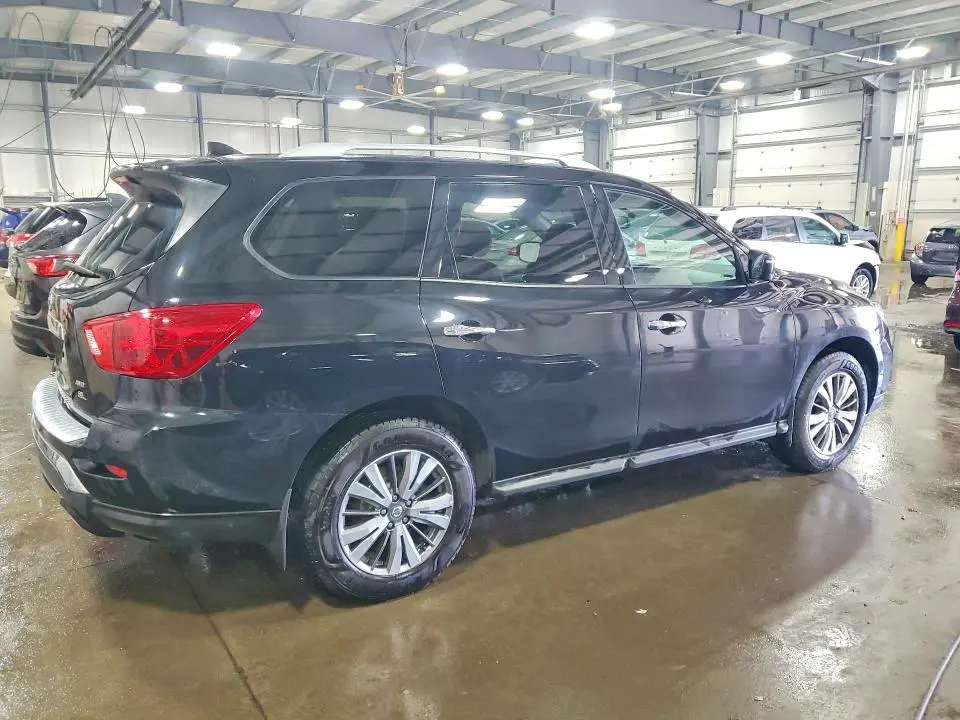 2020 NISSAN PATHFINDER SL  
