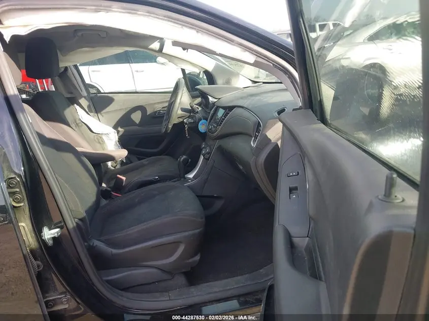 2020 CHEVROLET TRAX FWD LS