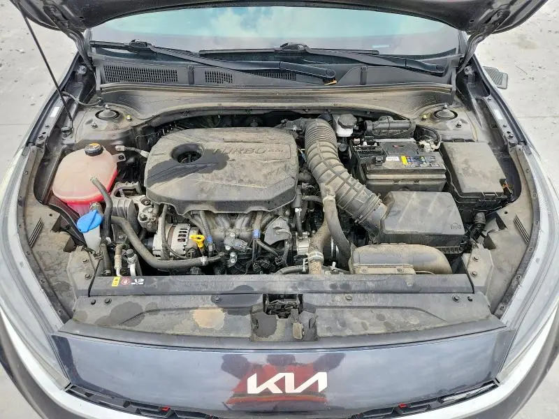 2023 KIA FORTE GT  