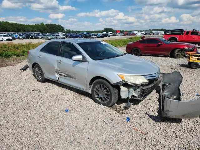 2014 TOYOTA CAMRY XLE  