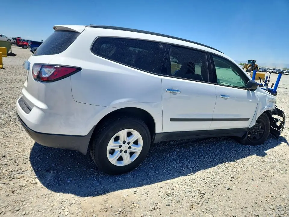 2017 CHEVROLET TRAVERSE LS  