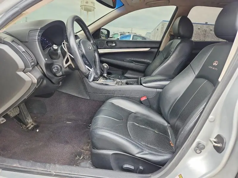 2010 INFINITI G37   
