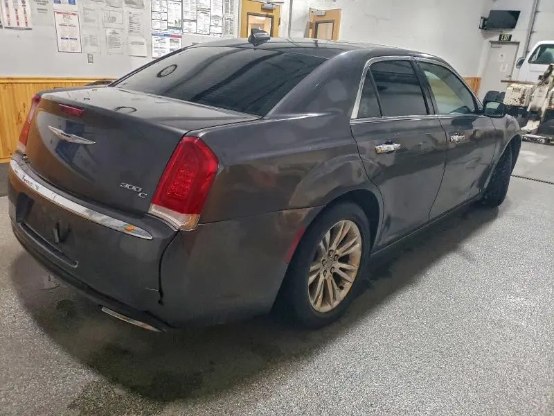 2016 CHRYSLER 300C   