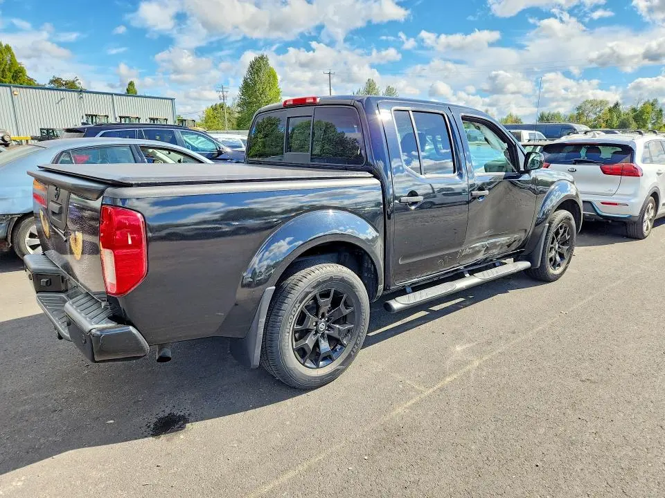 2021 NISSAN FRONTIER SV  