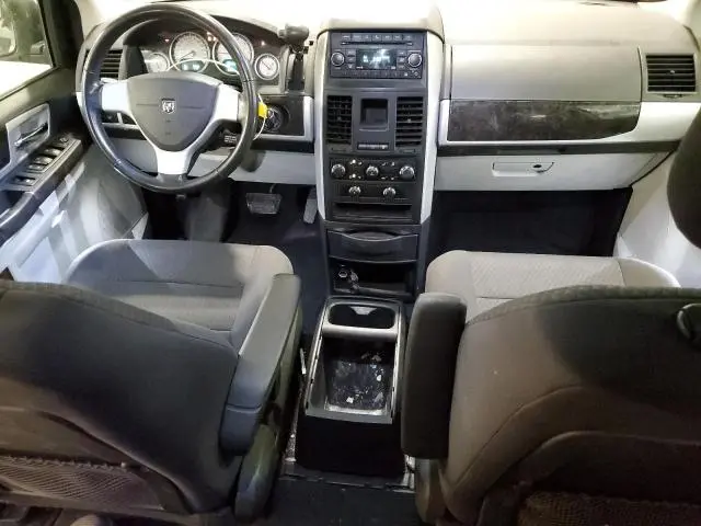 2010 DODGE GRAND CARAVAN SXT  