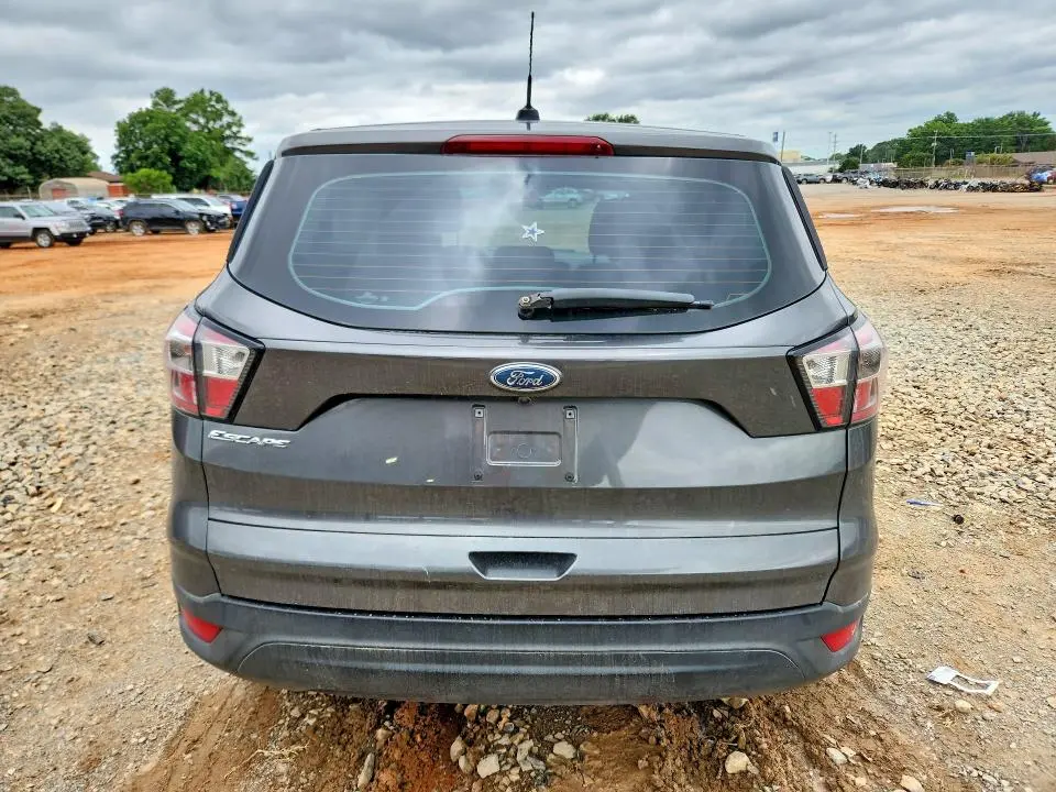 2018 FORD ESCAPE S  
