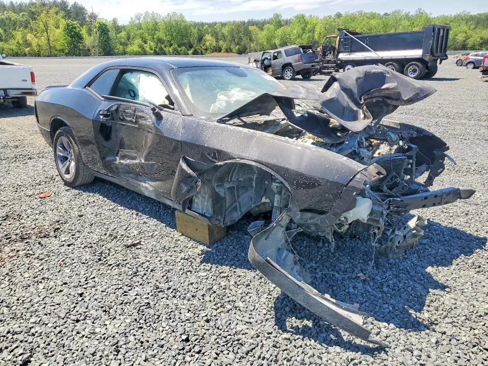 2019 DODGE CHALLENGER SXT  